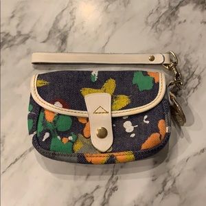 Dooney wristlet